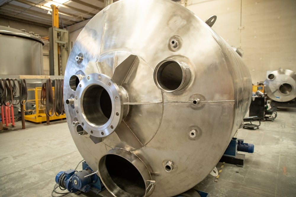 Custom Stainless Steel Tanks Mixing Systems