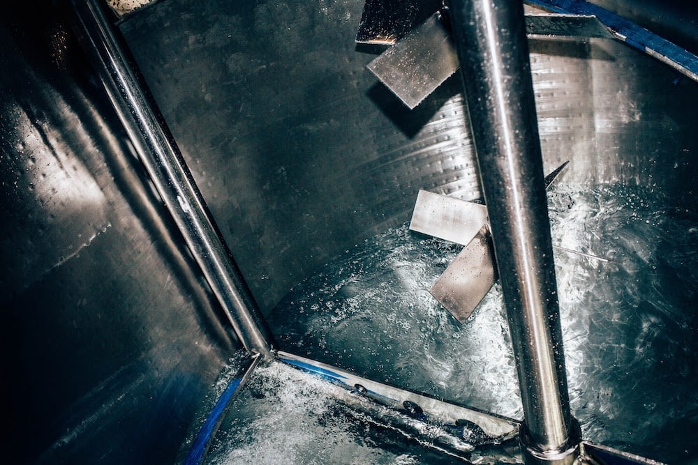 How To Clean Stainless Steel Tanks To Meet Sanitary Standards