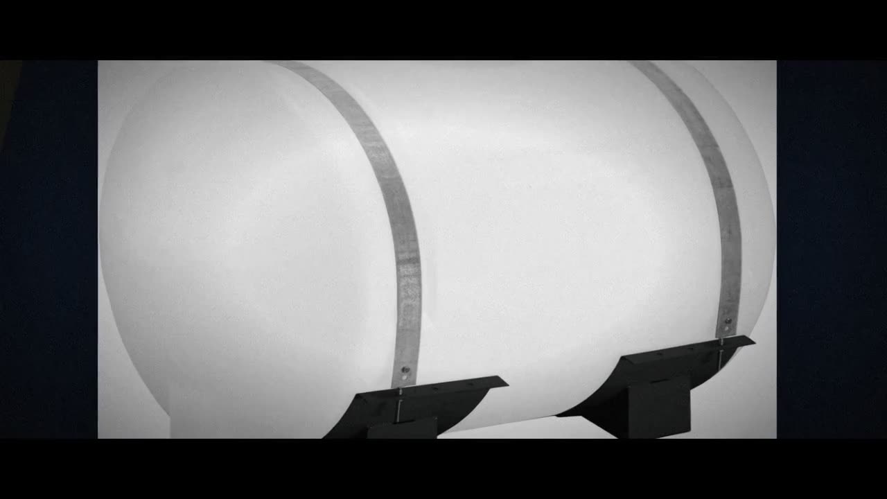 Norwesco 400 Gallon Plastic Applicator Saddle Tank video